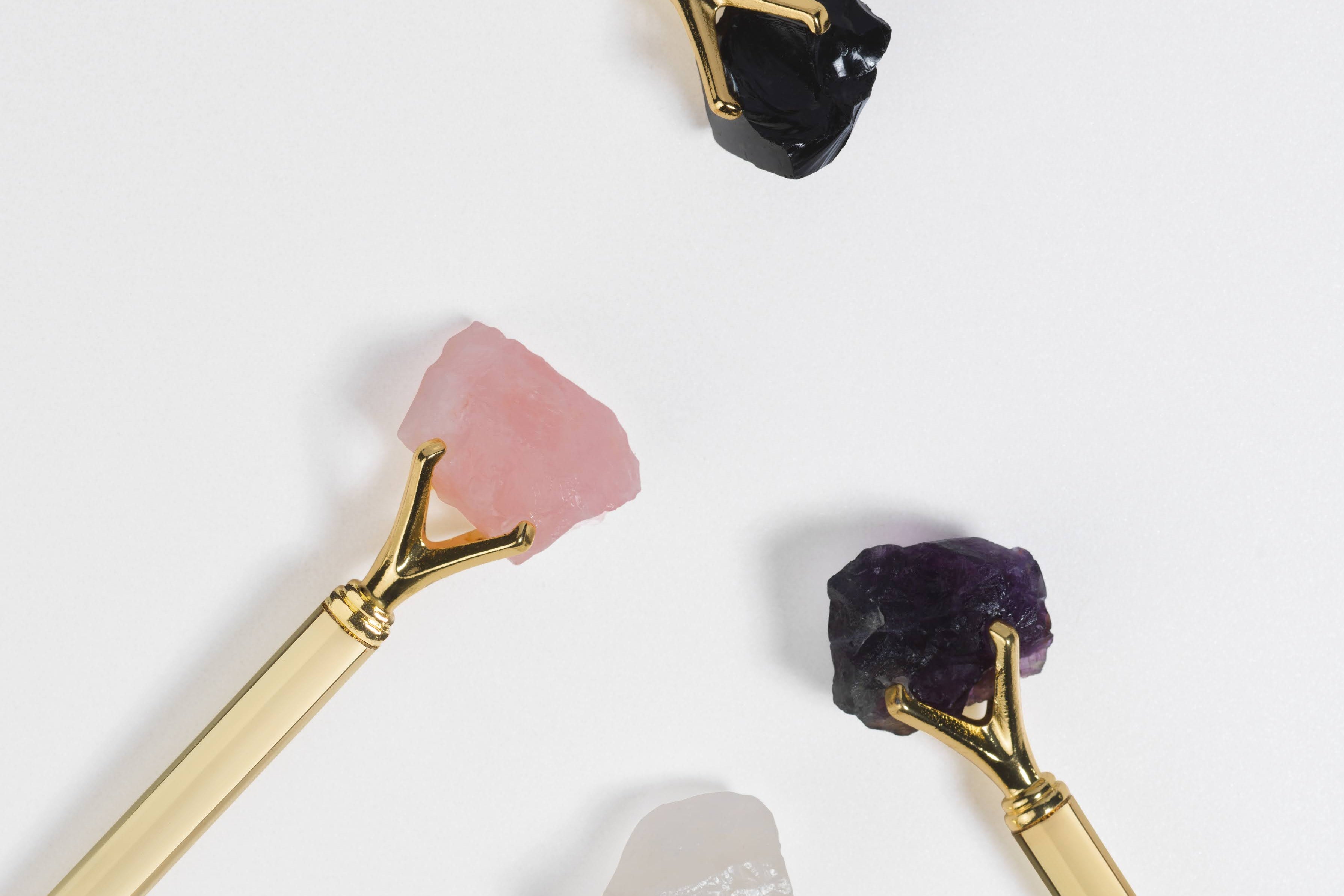 Goldene Kristall Stifte mit Rosenquarz, Amethyst, Bergkristall und schwarzem Obsidian